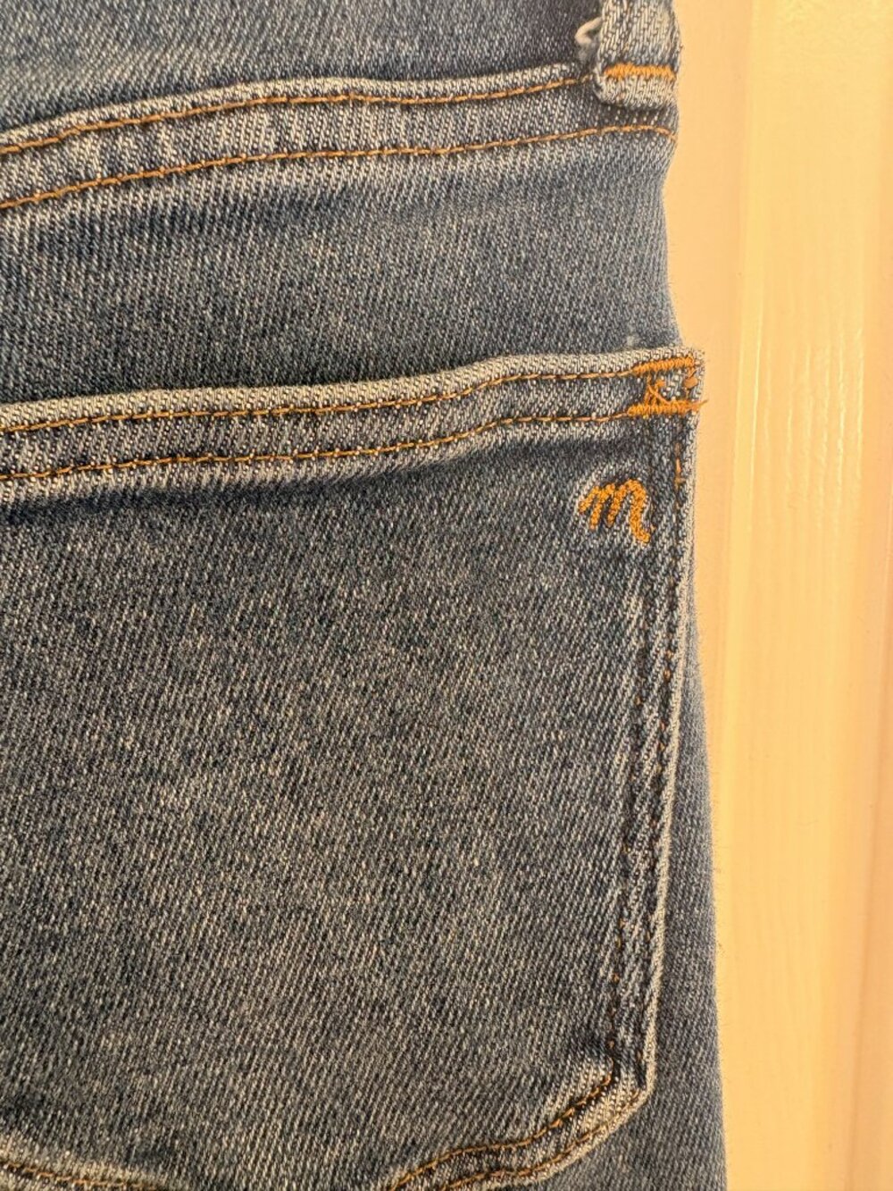 Madewell Cali Demi-Boot Crop Jeans Medium Wash Denim Size 25 - Picture 3 of 9